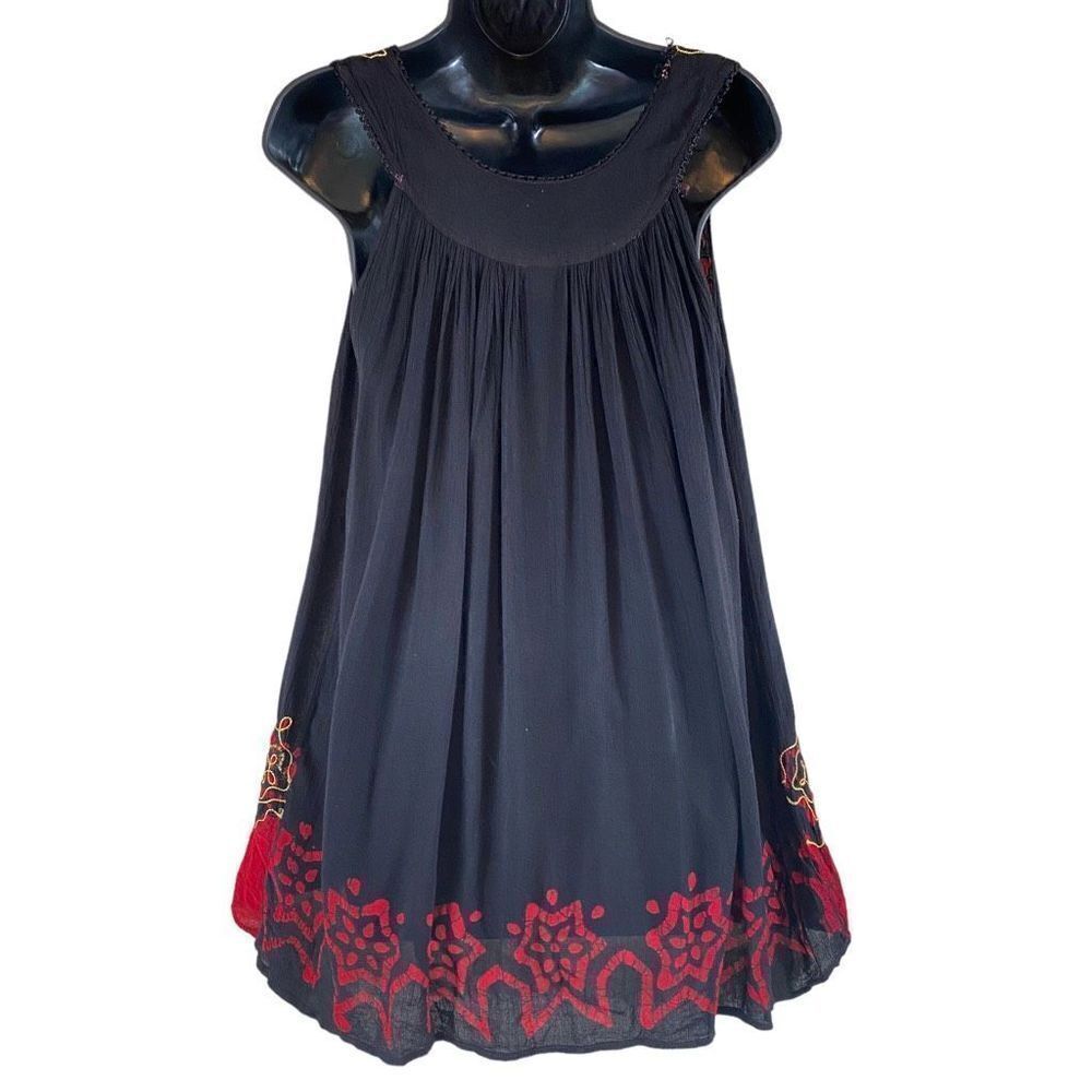 Embroidered Boho Tunic Tank-top - Picture 3 of 8